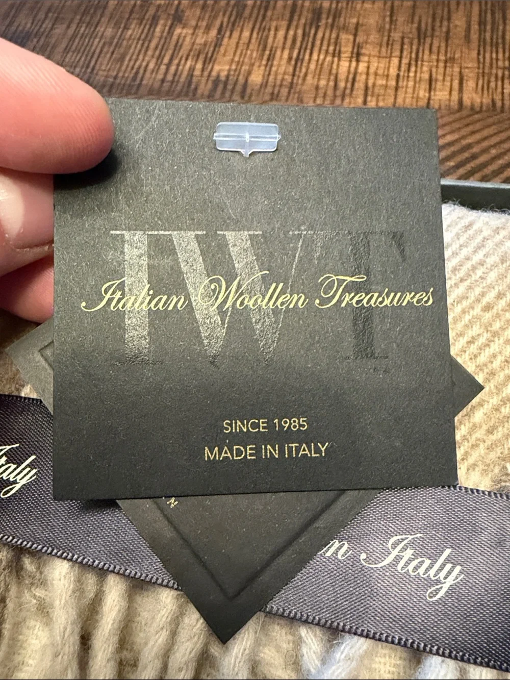 Italian Wool scarf - Beige & Cream
